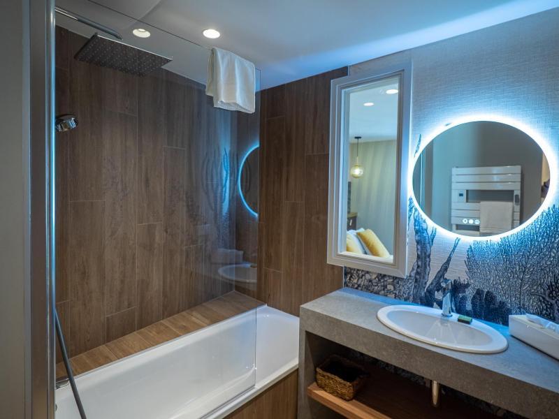 Hotel La Marine Гроа Екстериор снимка