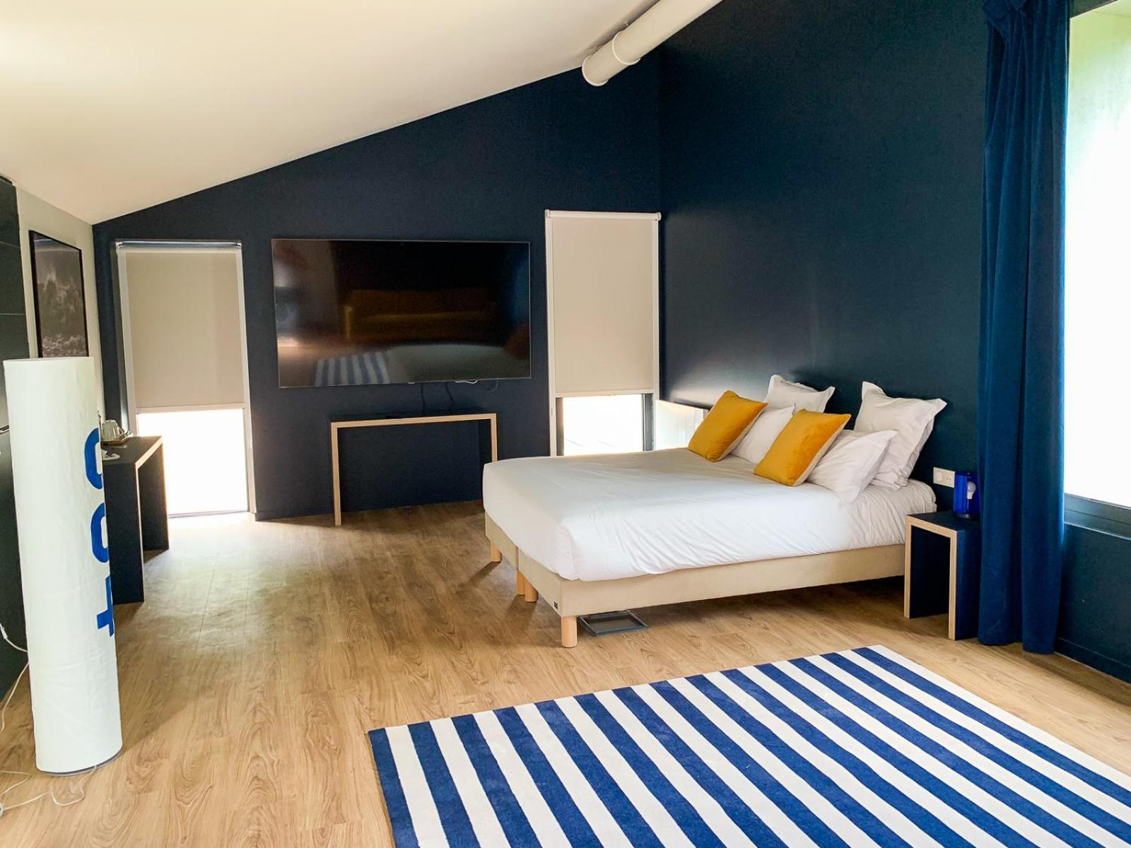 Hotel La Marine Гроа Екстериор снимка